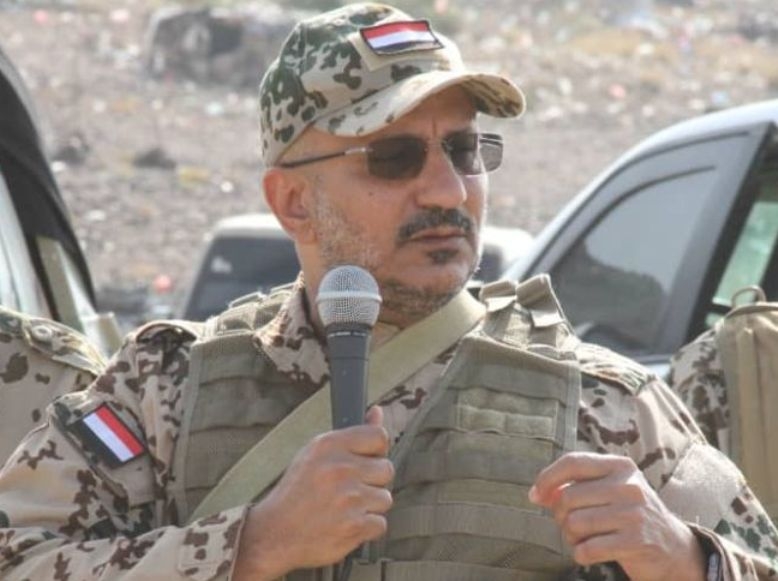 طارق عفاش يهاجم الجيش الوطني !
