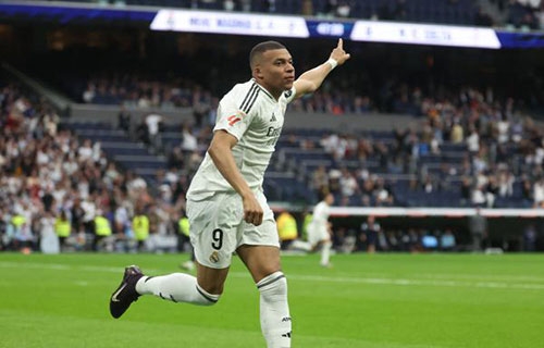 بطولة إسبانيا: ريال مدريد يواصل الضغط على برشلونة
