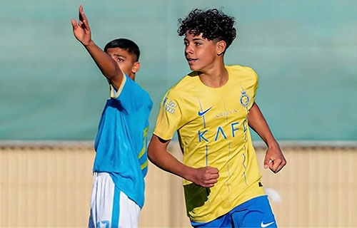 استدعاء نجل رونالدو لمنتخب البرتغال دون 15 عاما
