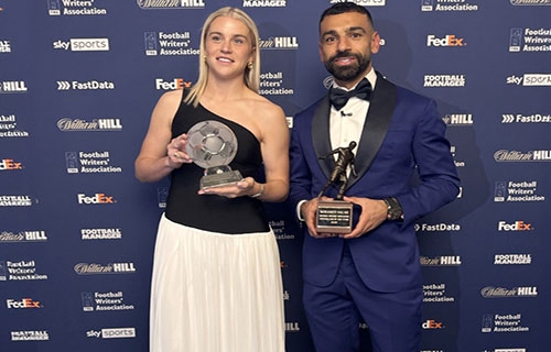محمد صلاح والإنكليزية "أليسا" الأفضل طبقاً لرابطة الكتّاب
