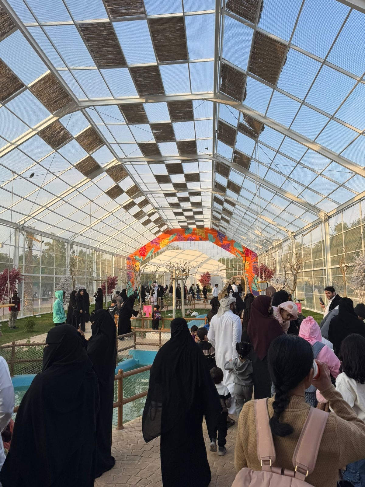 "موسم الرياض"….حضور ينعش حديقة الحيوانات