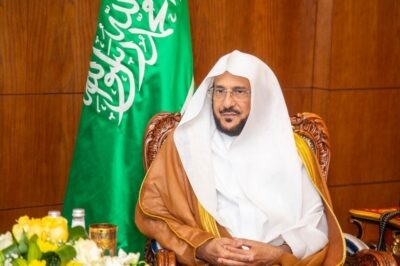 وزير الشؤون الإسلامية يصدر توجيهاً لخطباء الجوامع لتنبيه المصلين بآداب الحج