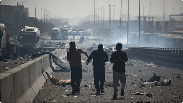 ارتفاع مروع لضحايا انفجار ميناء بندر عباس الإيراني: عشرات القتلى وأكثر من ألف جريح