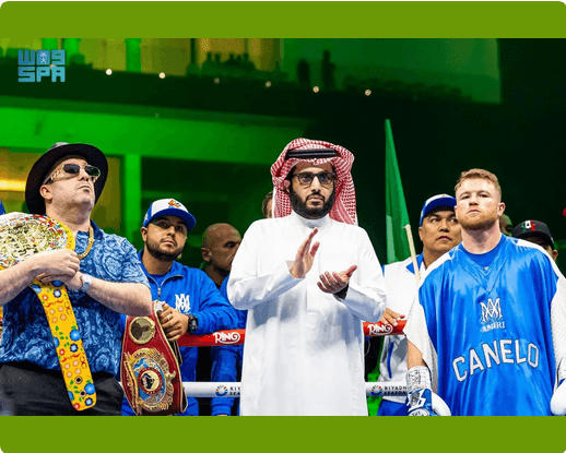 كانيلو ألفاريز يفوز ببطولة العالم بلا منازع للوزن المتوسط الفائق ضمن فعاليات موسم الرياض
