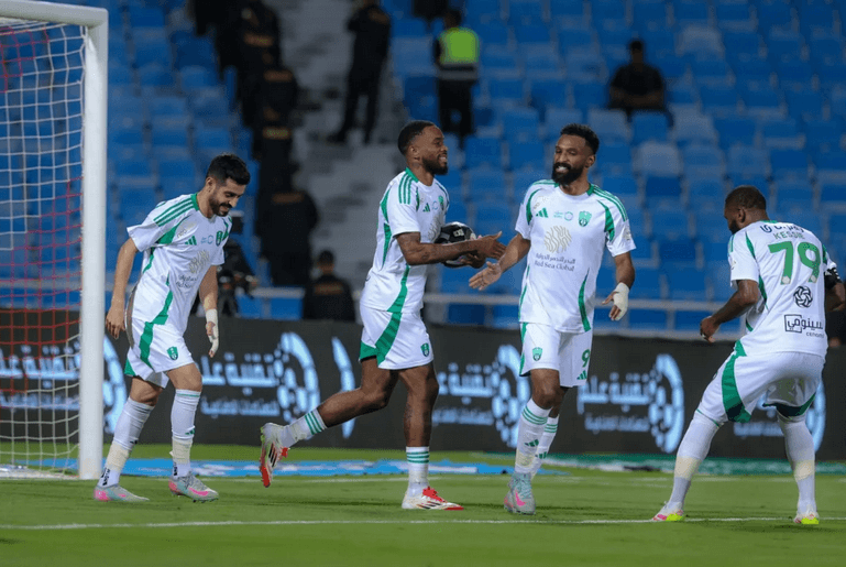 الأهلي يختتم دوري روشن بانتصار على الرياض.. والشباب يحسم مباراته أمام الفيحاء