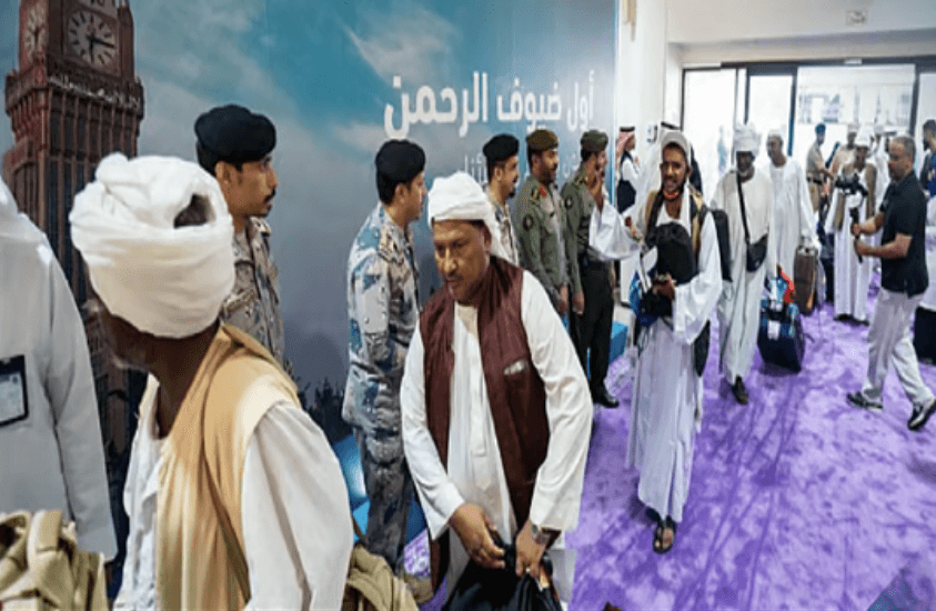 ميناء جدة الإسلامي يستقبل أولى طلائع حجاج 1446