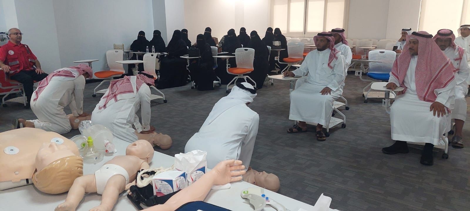 تعليم الطائف يؤهل 24 موجهاً صحياً لتدريب الكوادر التعليمية والإدارية بالمدارس