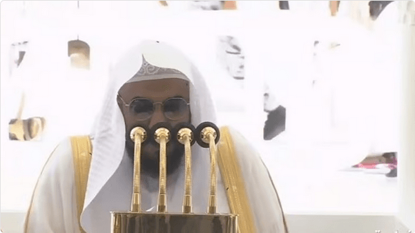 الجهني في خطبة الجمعة بالحرم المكي: أوصي الحجاج بالسكينة والرفق وتجنب الأذى والضرر بالآخرين