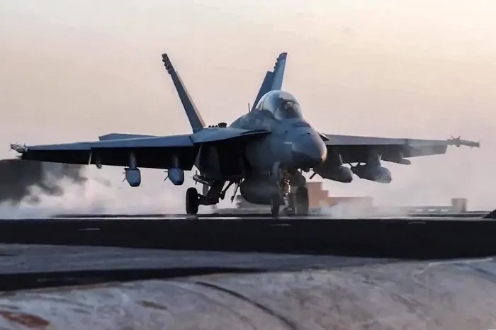 إعلام أمريكي : واشنطن تستخدم قاذفات استراتيجية طراز B-2 لضرب الحوثيين