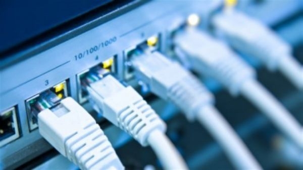 فضيحة رقمية.. الحكومة اليمنية تستخدم نطاقات تجارية بينما الحوثيون يسيطرون على الدومين الرسمي