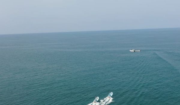 إيران تسحب سفنها الداعمة للحوثي من البحر الأحمر وخليج عدن خشية مواجهة ترامب