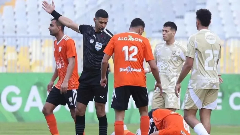 الأهلي يخسر من فاركو ويودع كأس الرابطة المصرية