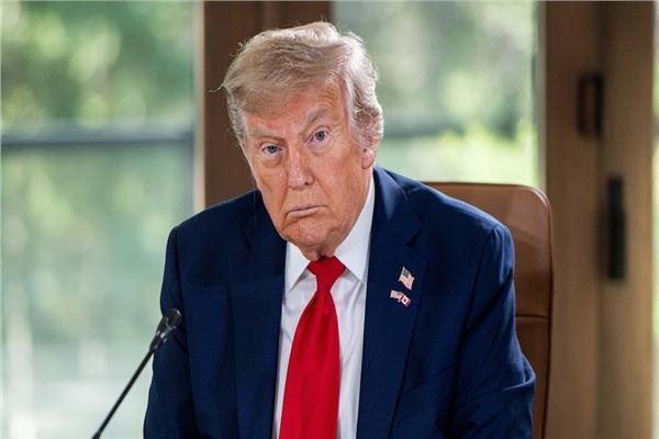 ترامب ينهي اجتماعاً حول إيران.. وتقديرات إسرائيلية بانضمام أمريكا للحرب الليلة