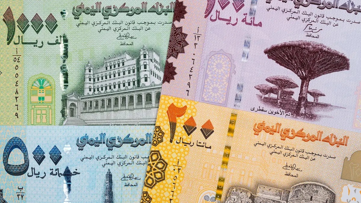 انهيار تاريخي لسعر الصرف مساء اليوم الأربعاء