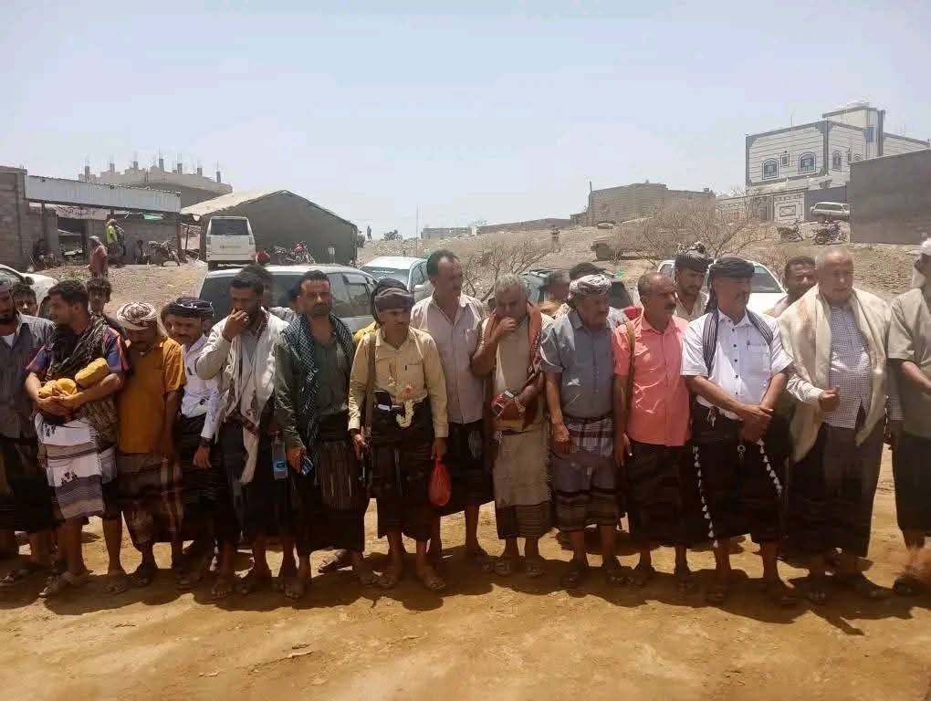 الشيخ توفيق العلوي يبارك الصلح القبلي في قضية الاعتداء على الشيخ أمين العتش
