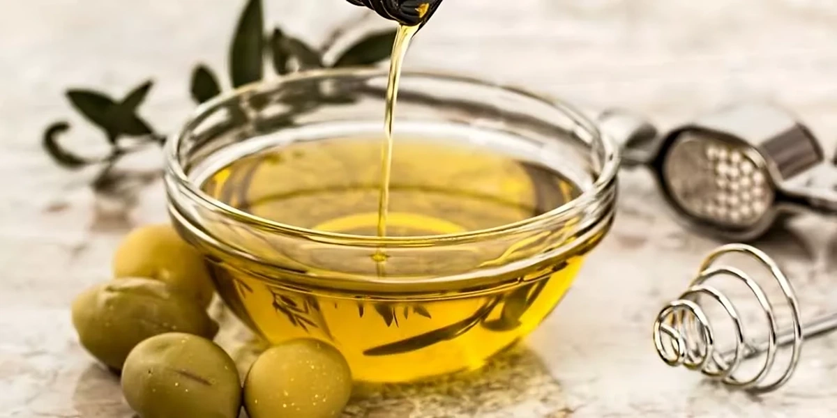 سر السائل الذهبي الذي يطيل العمر ويحمي الجسد
