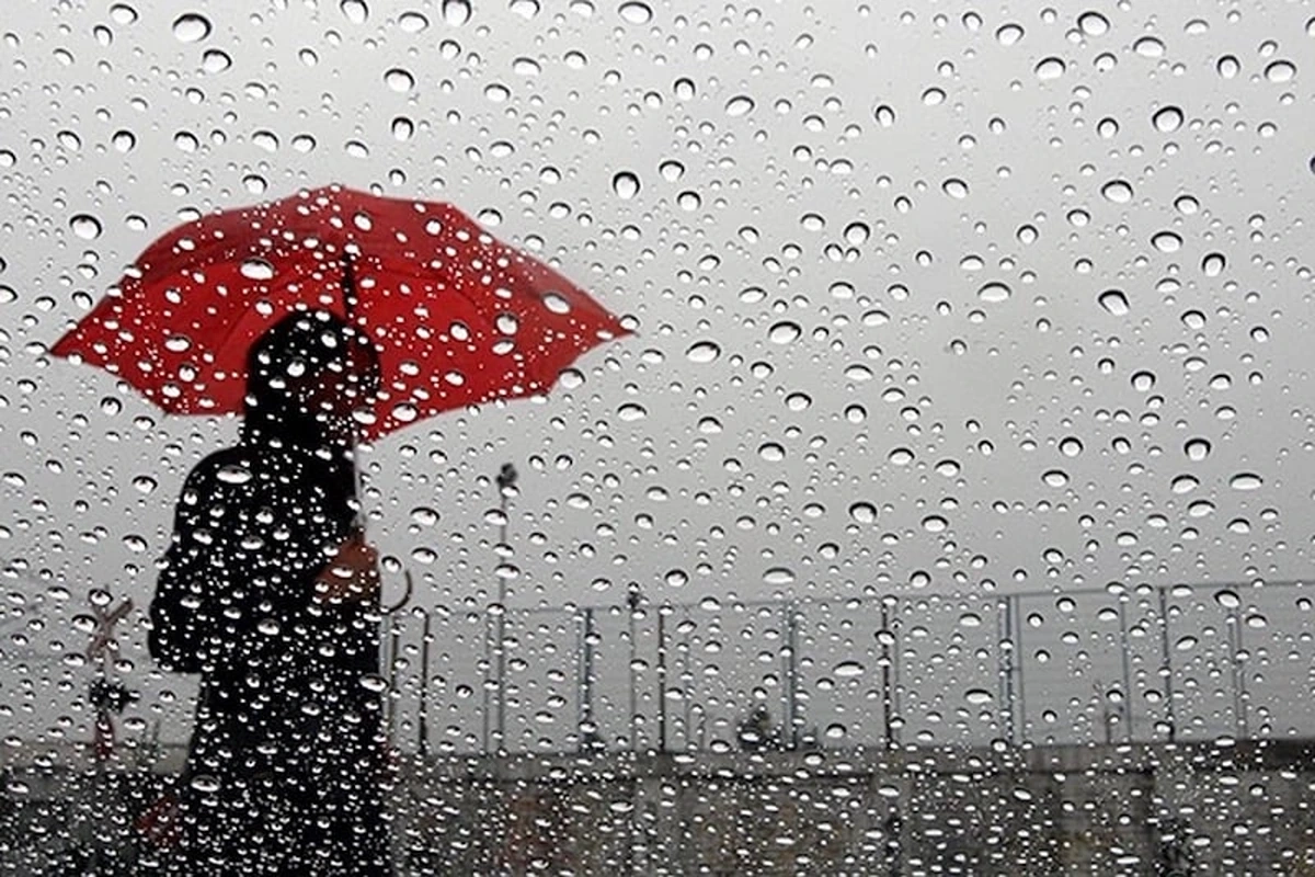 زخات رعدية قوية بعدد من مناطق المملكة