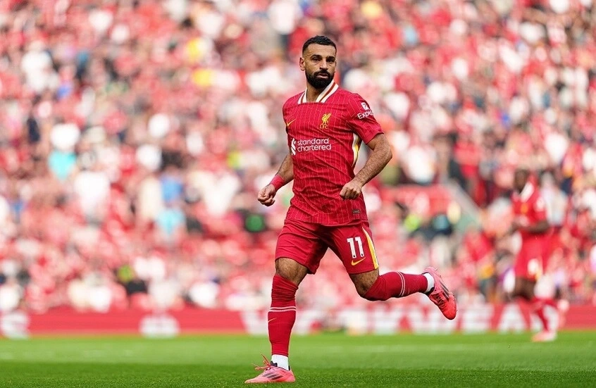 حلم الحذاء الذهبي يبتعد عن محمد صلاح وسط منافسة شرسة