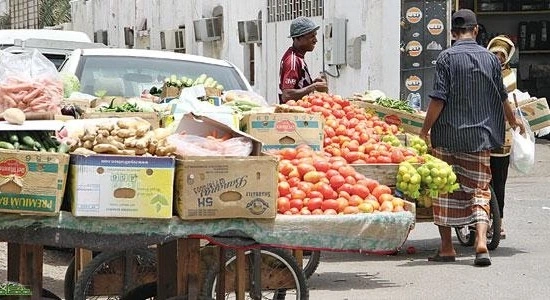مدينة مغربية تواجه فوضى الباعة الجائلين عبر إنشاء أسواق جديدة