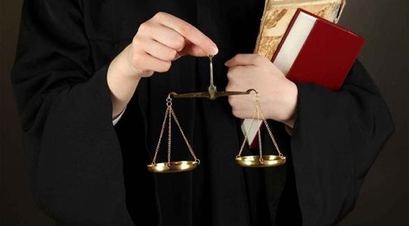 ابتدائية فاس تقضي بس..جن محامية 4 سنوات نافذة