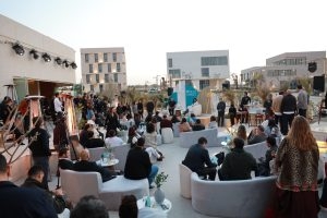 مدينة O West تستقبل رائد الأعمال العالمي ستيفن بارتليت