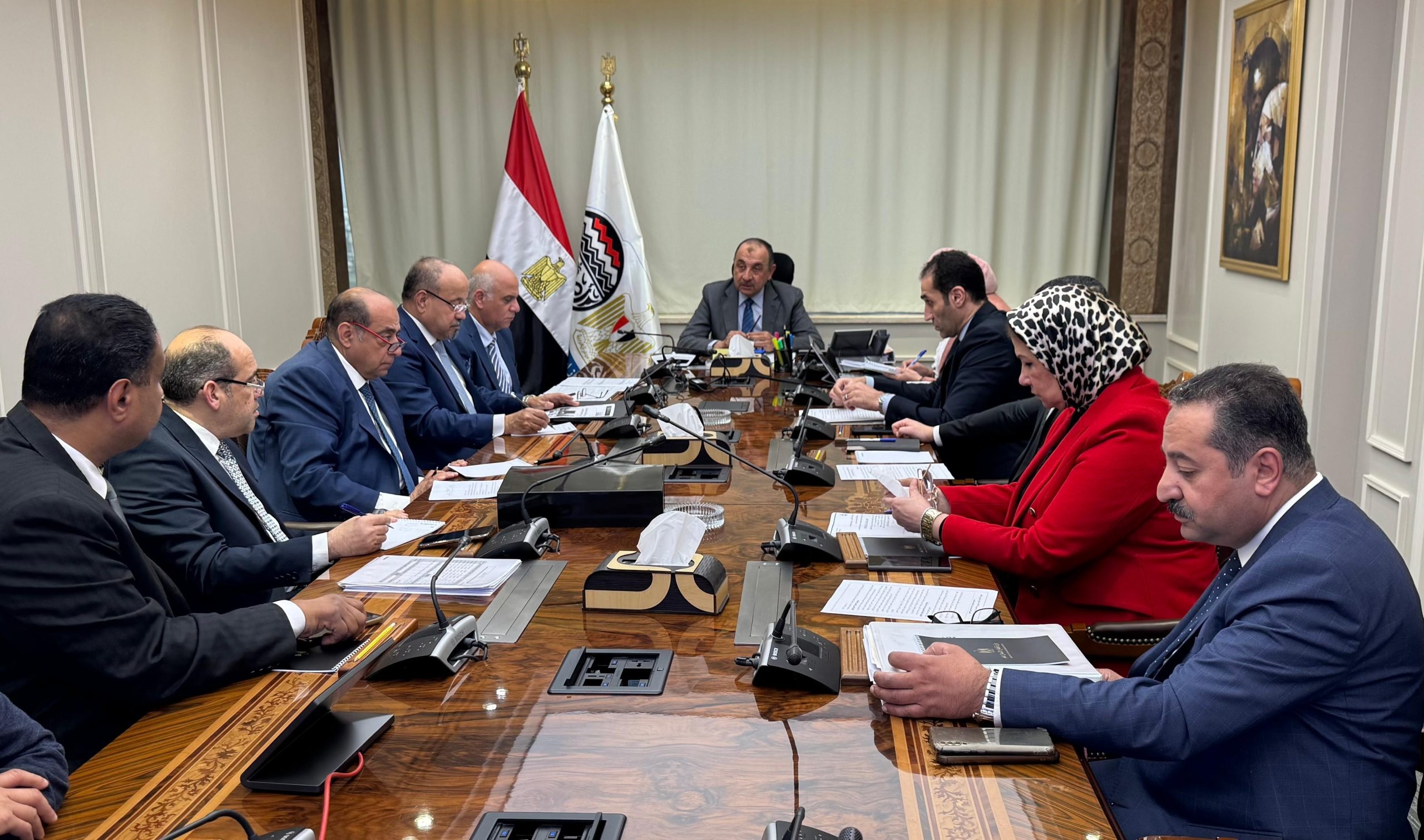 شيمي يعقد اجتماعًا بشأن مبنى 'قصر القطن' بالإسكندرية