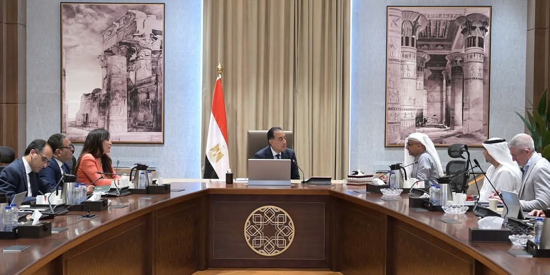 رئيس الوزراء يتابع مستجدات مشروع 'رأس الحكمة'
