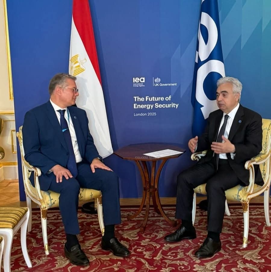 وزير البترول يبحث تعزيز التعاون مع الوكالة الدولية للطاقة