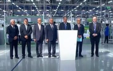 ينتج 1.8 مليون ضفيرة شهريًا ..تفاصيل افتتاح مصنع «سوميتومو»