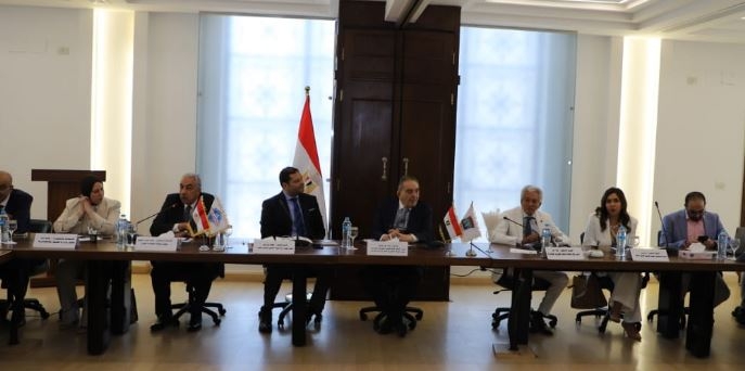 غرفة الإسكندرية التجارية تستضيف قيادات التأمين الصحي الشامل