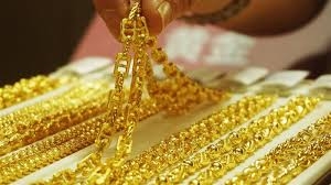 تراجع أسعار الذهب اليوم في مصر.. وعيار 21 يسجل 4695 جنيهًا
