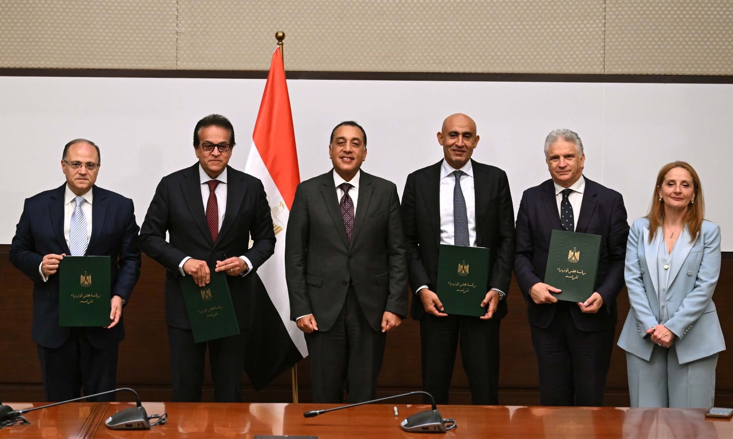 إنشاء وتطوير 5 مدارس تكنولوجيا تطبيقية متخصصة في صناعة الأدوية