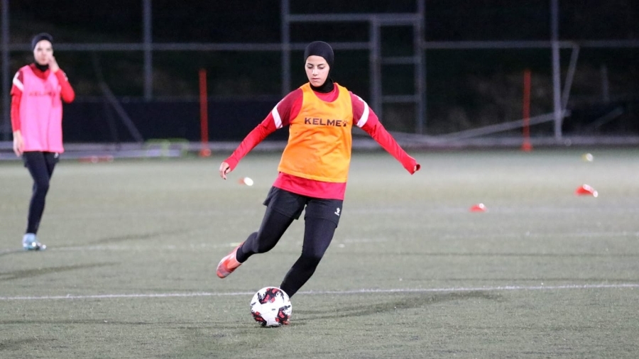 منتخب الشابات يبدأ تدريباته استعدادا لبطولة غرب آسيا