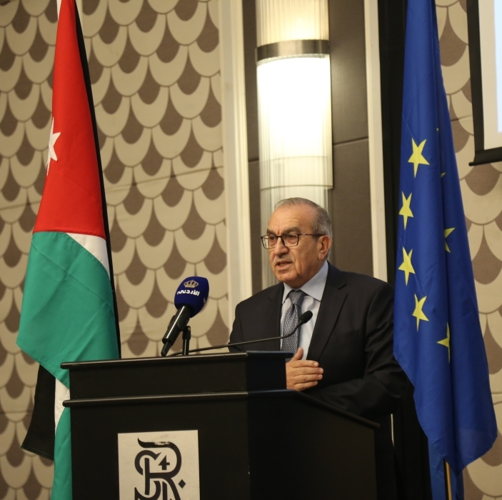 وزير الأشغال: البيئة التعليمية استثمار بمستقبل الأطفال