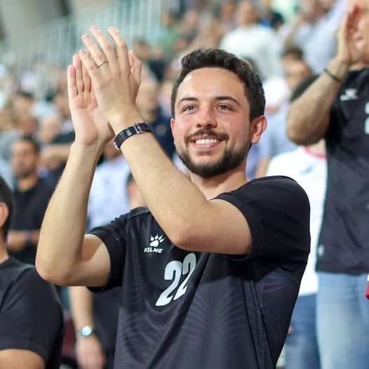 الحسين يعزز طموحات نجومنا النشامى نحو كأس العالم