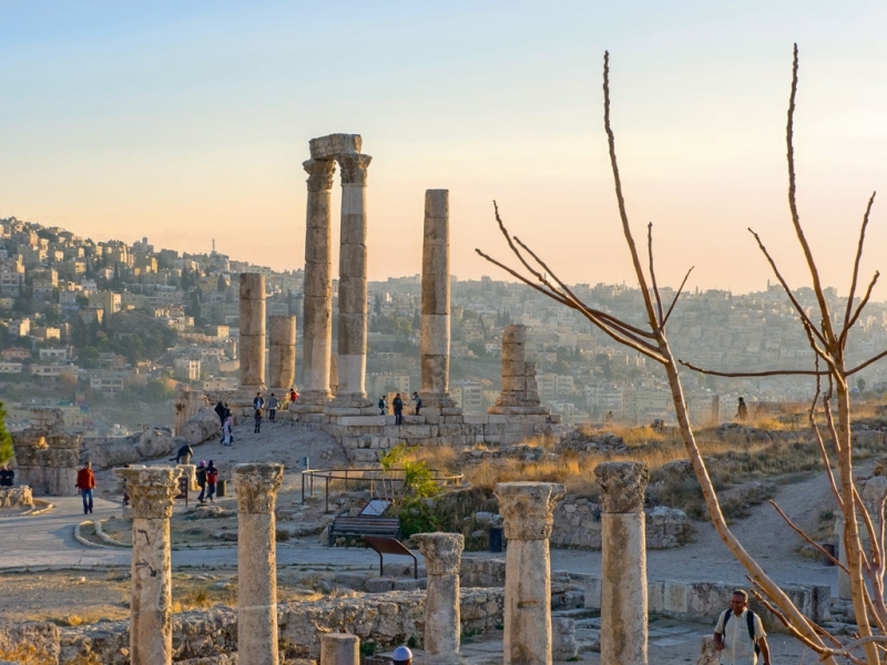 طقس صيفي اليوم وغدا وحار الاربعاء والخميس