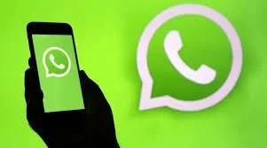 واتساب يختبر أداة ذكية لتلخيص الرسائل في المحادثات الطويلة