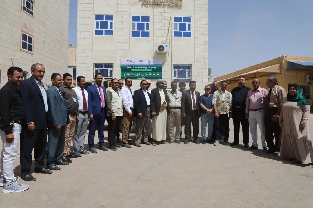 وكيل محافظة مأرب الباكري يدشن قسم الطوارئ التوليدية بمستشفى كرى ويتفقد سير العمل بمستشفى الحزمة