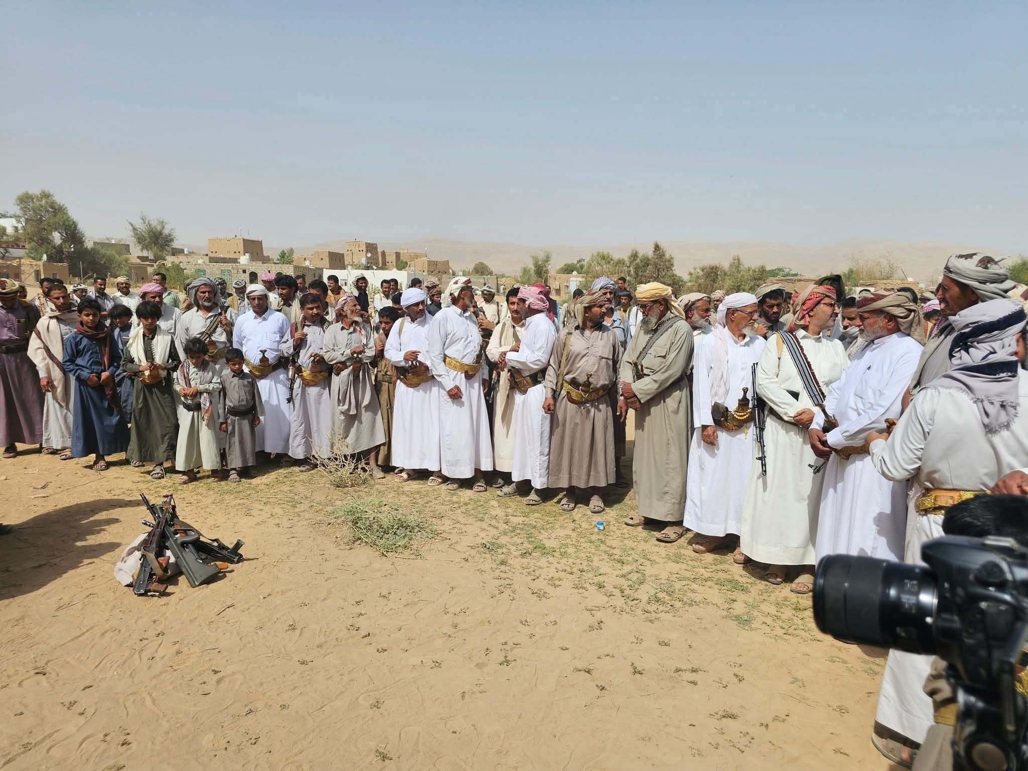 مأرب : قبيلة الحدد تعفو في وفاة اثنين من أبنائها أثر حادث مروري