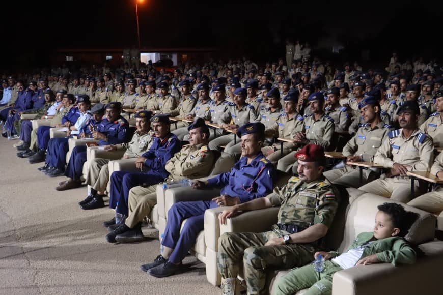 مأرب: كلية الطيران والدفاع الجوي تحتفل بالعيد الوطني الـ35 للجمهورية اليمنية 22 مايو