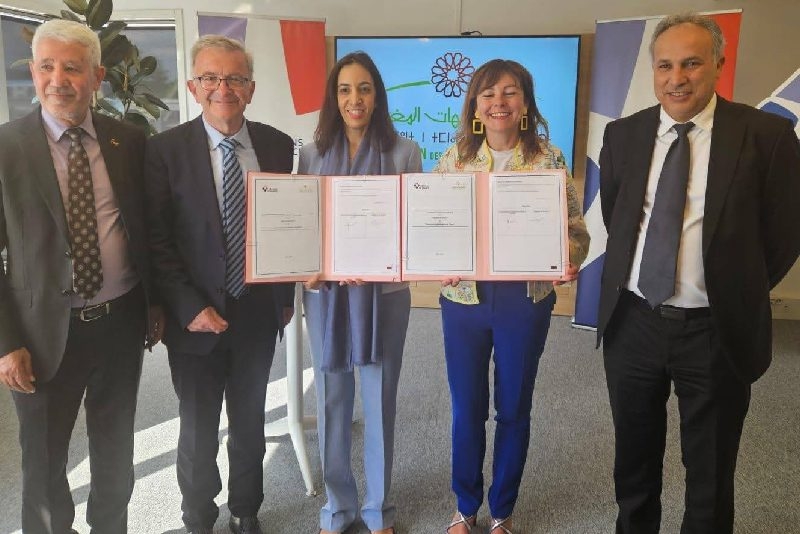 جمعية جهات المغرب وجهات فرنسا يوقعان اتفاقا لتجديد إطار شراكتهما
