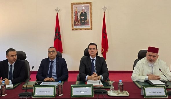 عامل إقليم الحسيمة يودع حجاج الإقليم