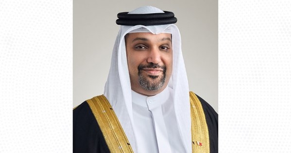 بأمر ملكي.. الشيخ سلمان بن خليفة بن سلمان عضوًا في مجلس العائلة المالكة
