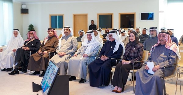 عقد جلسة بعنوان "التنافس بين القوى الكبرى في الاقتصاد العالمي: المخاطر واستراتيجيات التكيف" بالتعاون مع المعهد الدولي للدراسات الاستراتيجية
