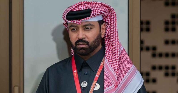 سمو الشيخ فيصل بن راشد آل خليفة يشهد السباق السابع عشر للخيل