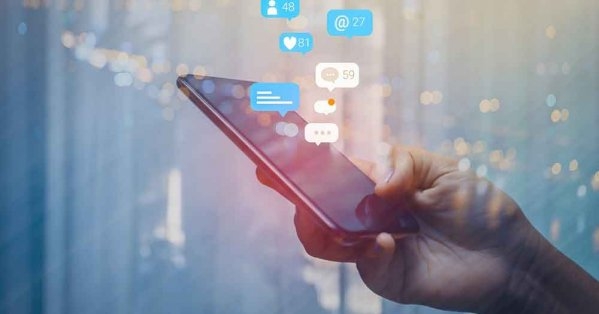 الخدمات الإلكترونية تُقلل 70% من أعمال مكاتب التخليص