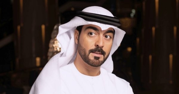 محمد المازم وحيدًا وحزينًا في عيد الحب