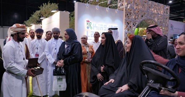 قرينة العاهل المعظم رئيسة المجلس الاستشاري للمبادرة الوطنية لتنمية القطاع الزراعي تفتتح معرض البحرين الدولي للحدائق