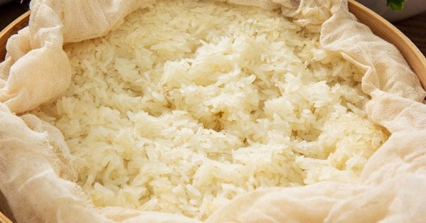 الصين تطور سلالة معدلة وراثيا من الأرز