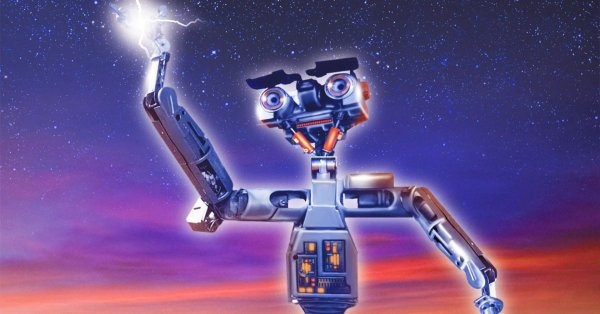 الفيلم 16: Short Circuit.. والتفكير الذاتي